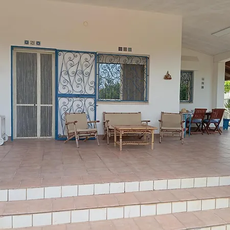 Holiday home Del Sole Specchiolla